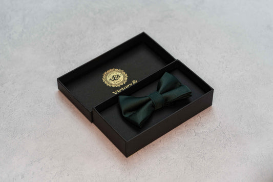 BOY'S DARK BOTTLE GREEN TEXTURED BOW TIE